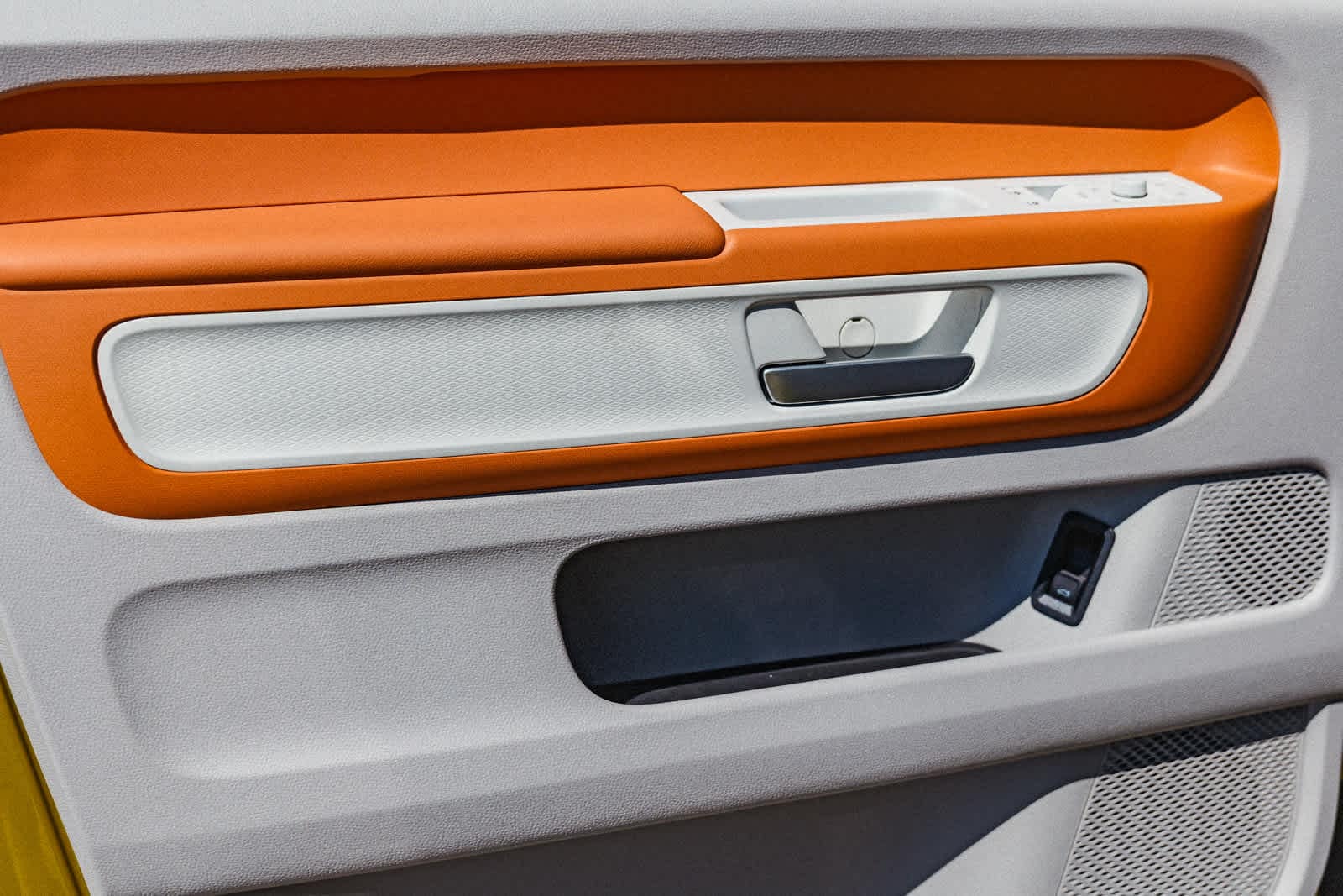 Thumbnail: 2025 Volkswagen ID.Buzz - 23