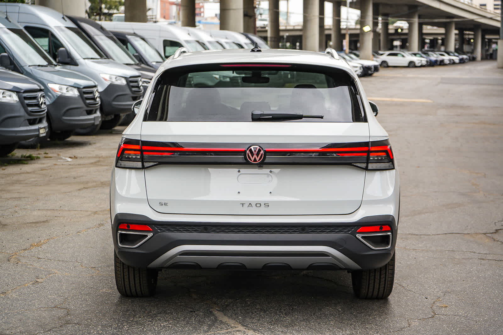 Thumbnail: 2026 Volkswagen Taos - 5