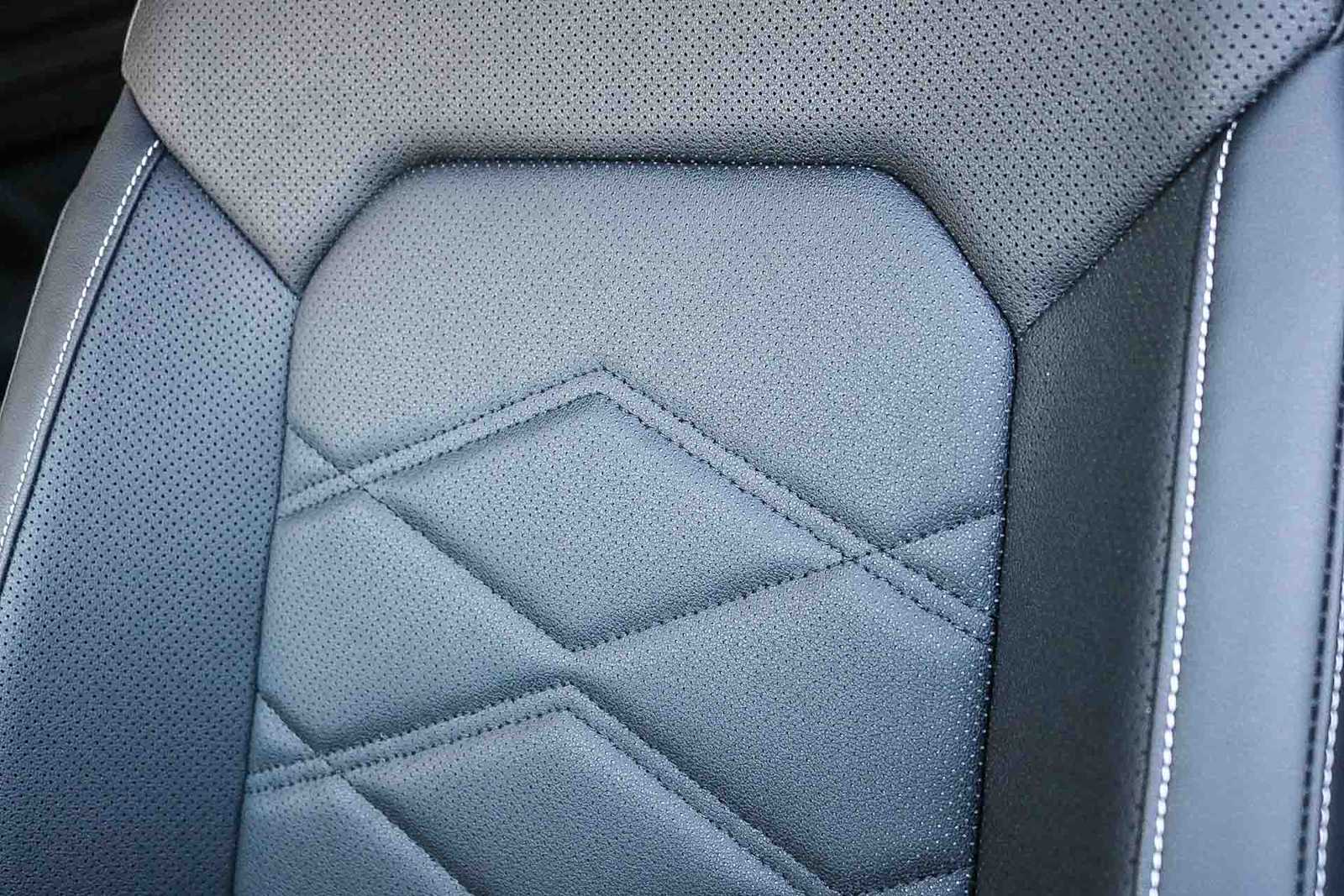 Thumbnail: 2026 Volkswagen Atlas - 25