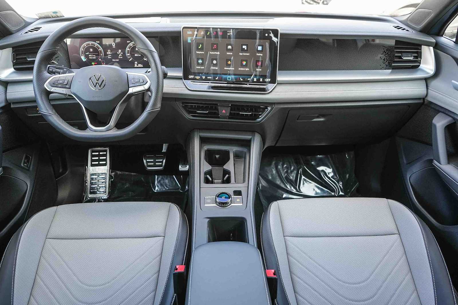 Thumbnail: 2026 Volkswagen Tiguan - 14