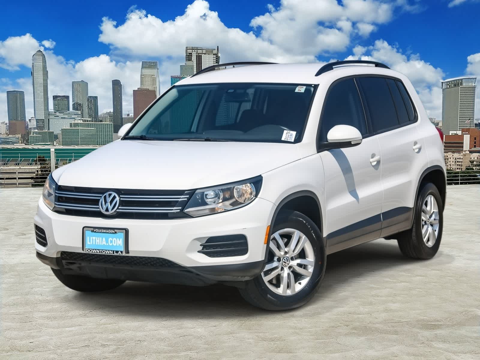 2017 Volkswagen Tiguan S -
                  Los Angeles, CA