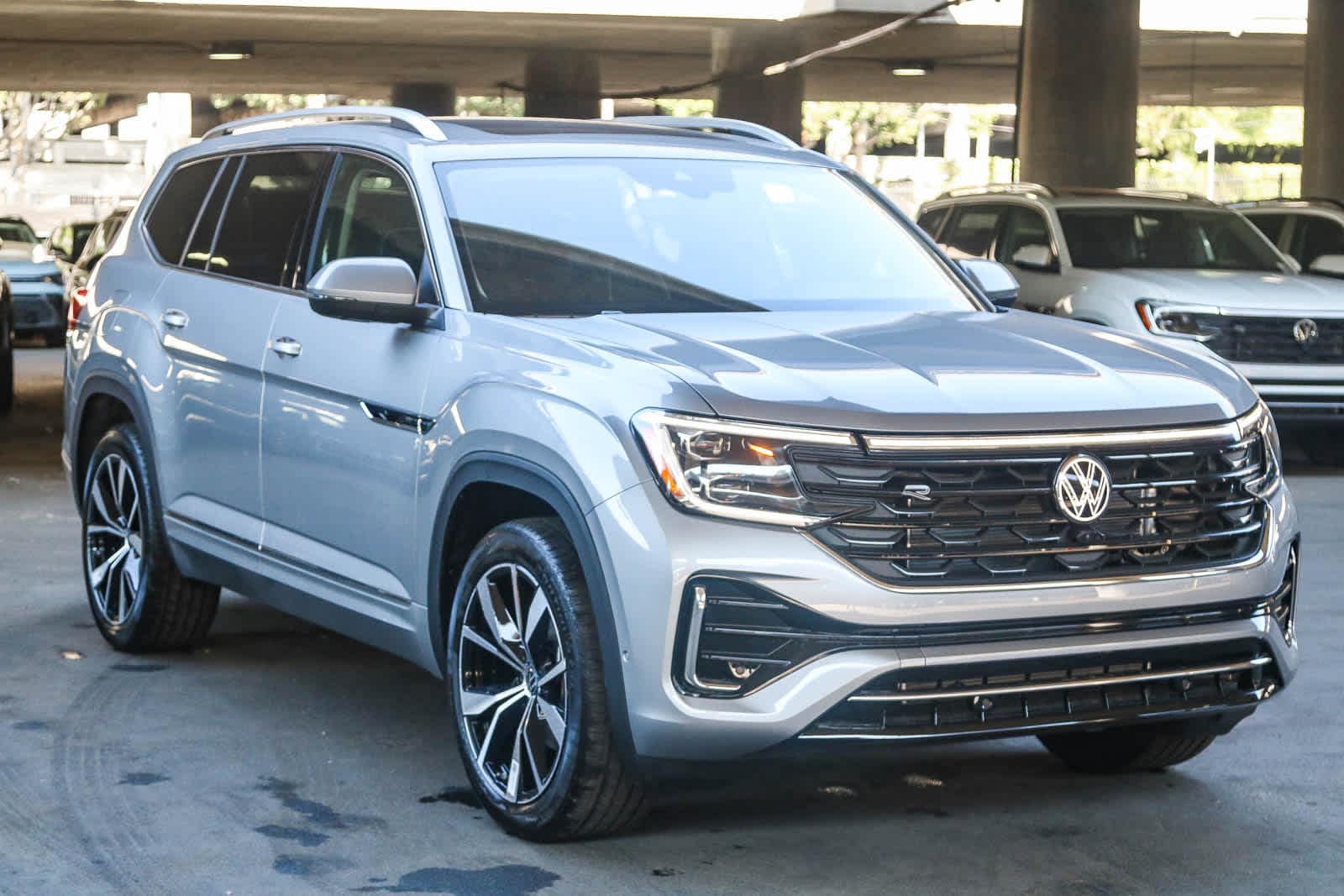 Thumbnail: 2026 Volkswagen Atlas - 3