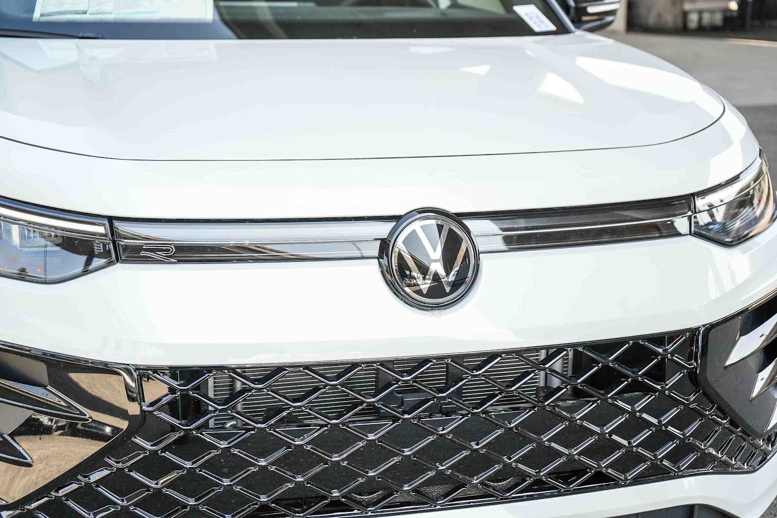Thumbnail: 2026 Volkswagen Tiguan - 5