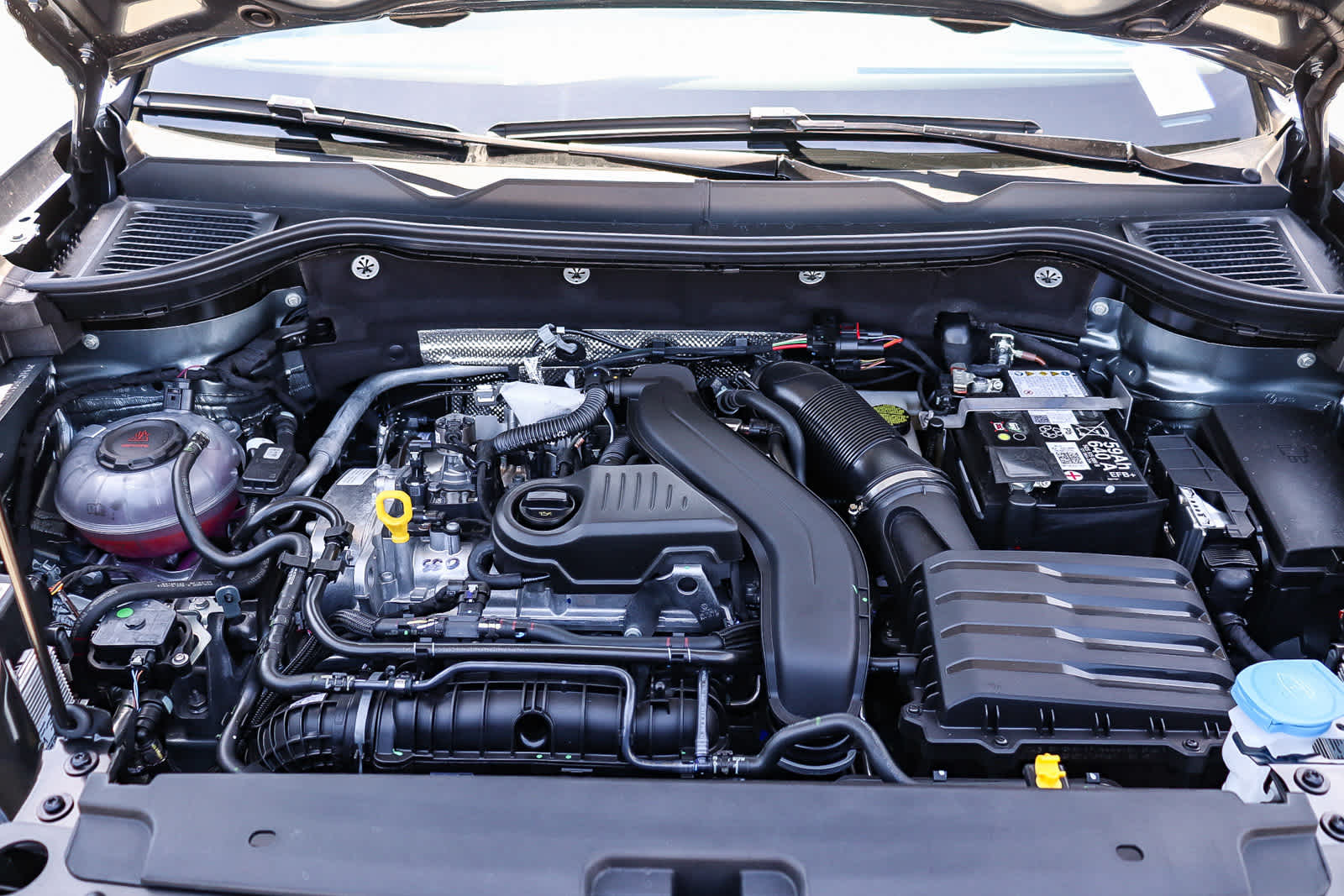 Thumbnail: 2026 Volkswagen Taos - 13