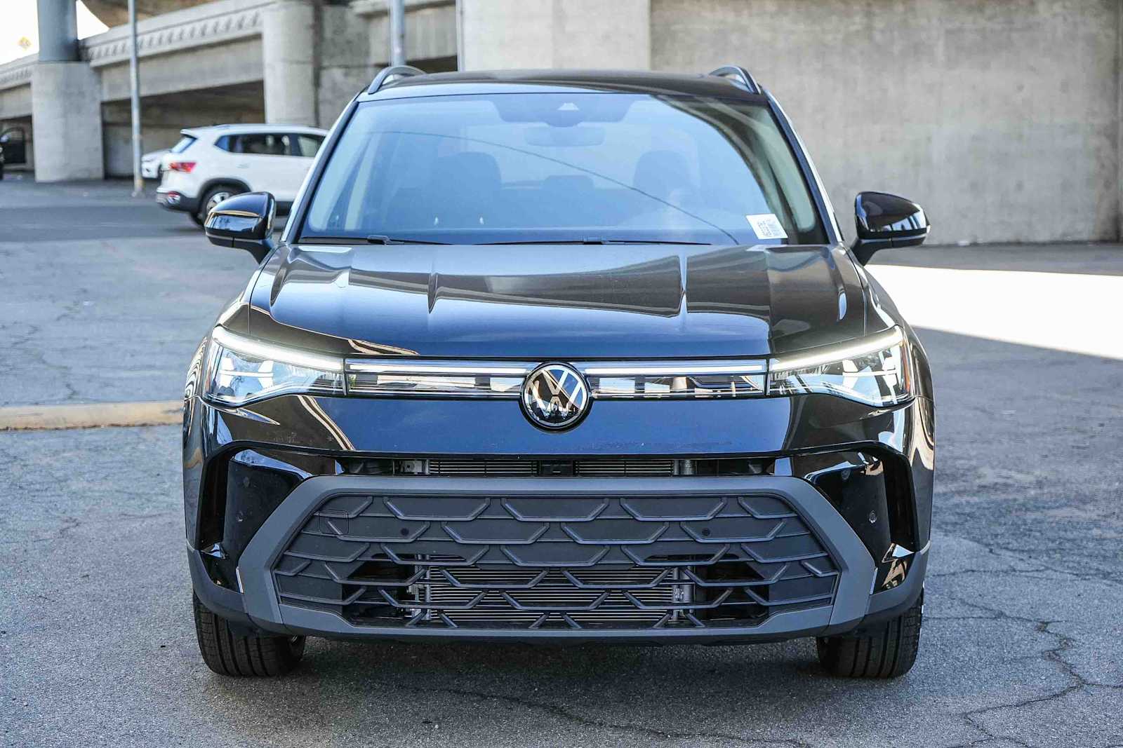 Thumbnail: 2026 Volkswagen Taos - 2