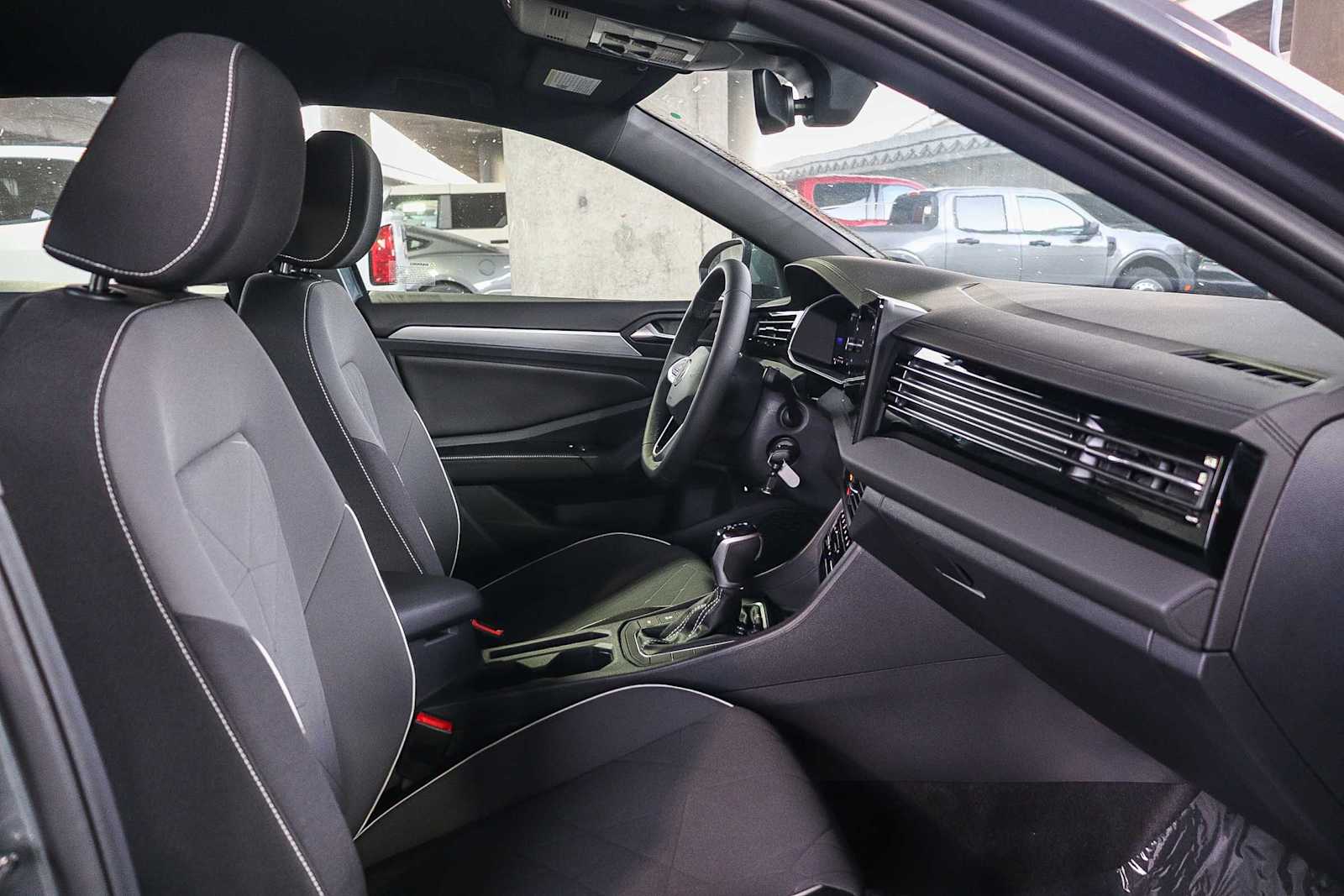 Thumbnail: 2026 Volkswagen Jetta - 19