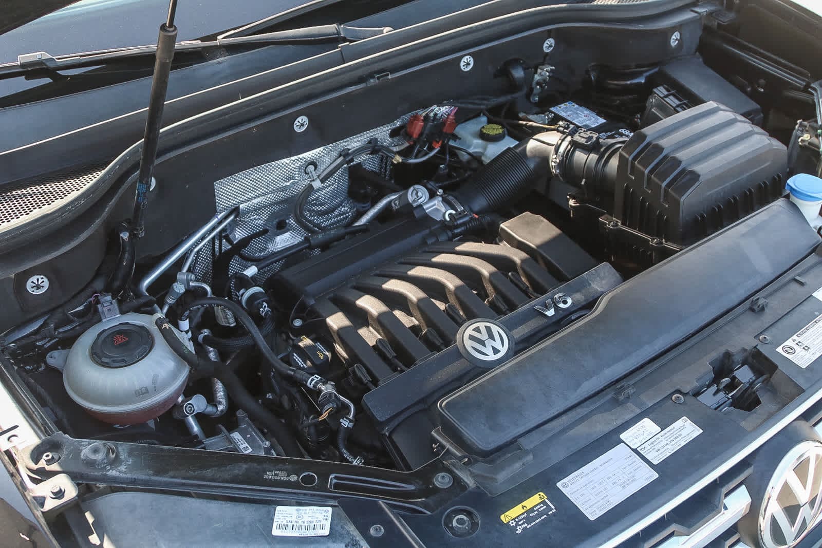 Thumbnail: 2018 Volkswagen Atlas - 27