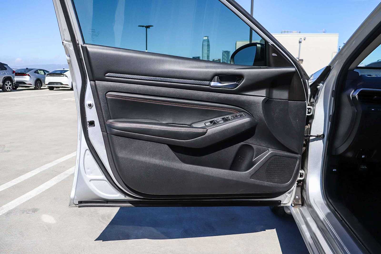 Thumbnail: 2020 Nissan Altima - 22