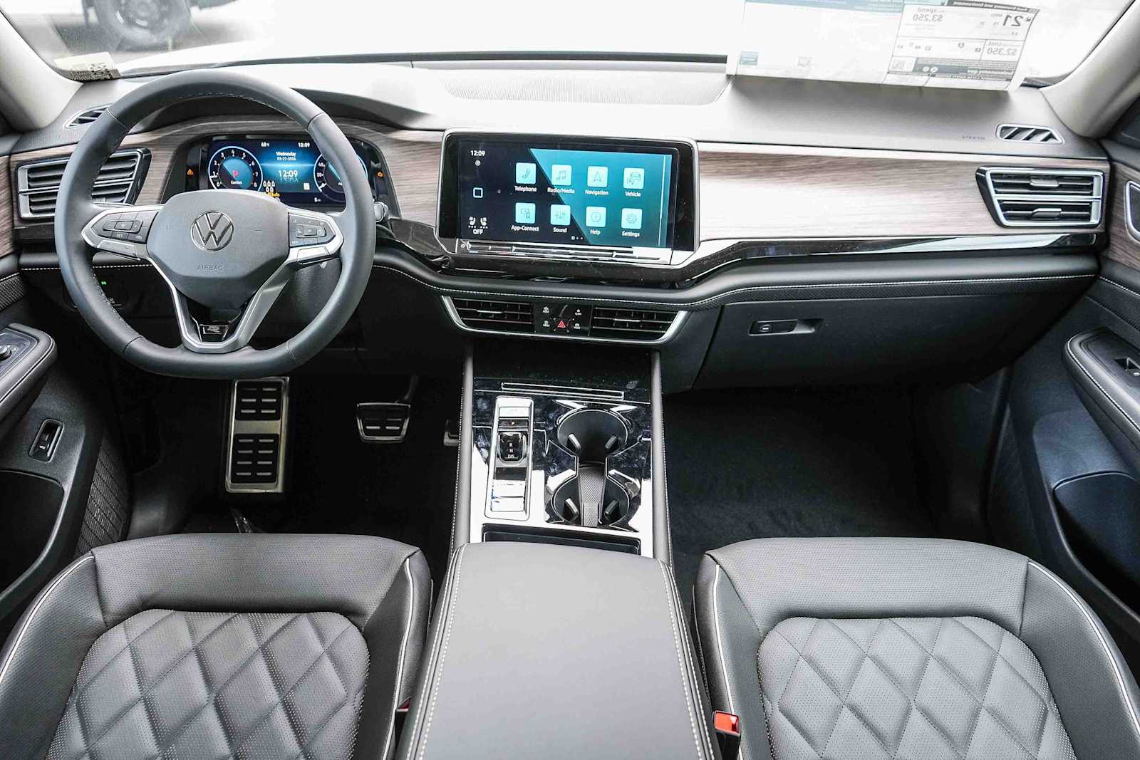 Thumbnail: 2026 Volkswagen Atlas - 14