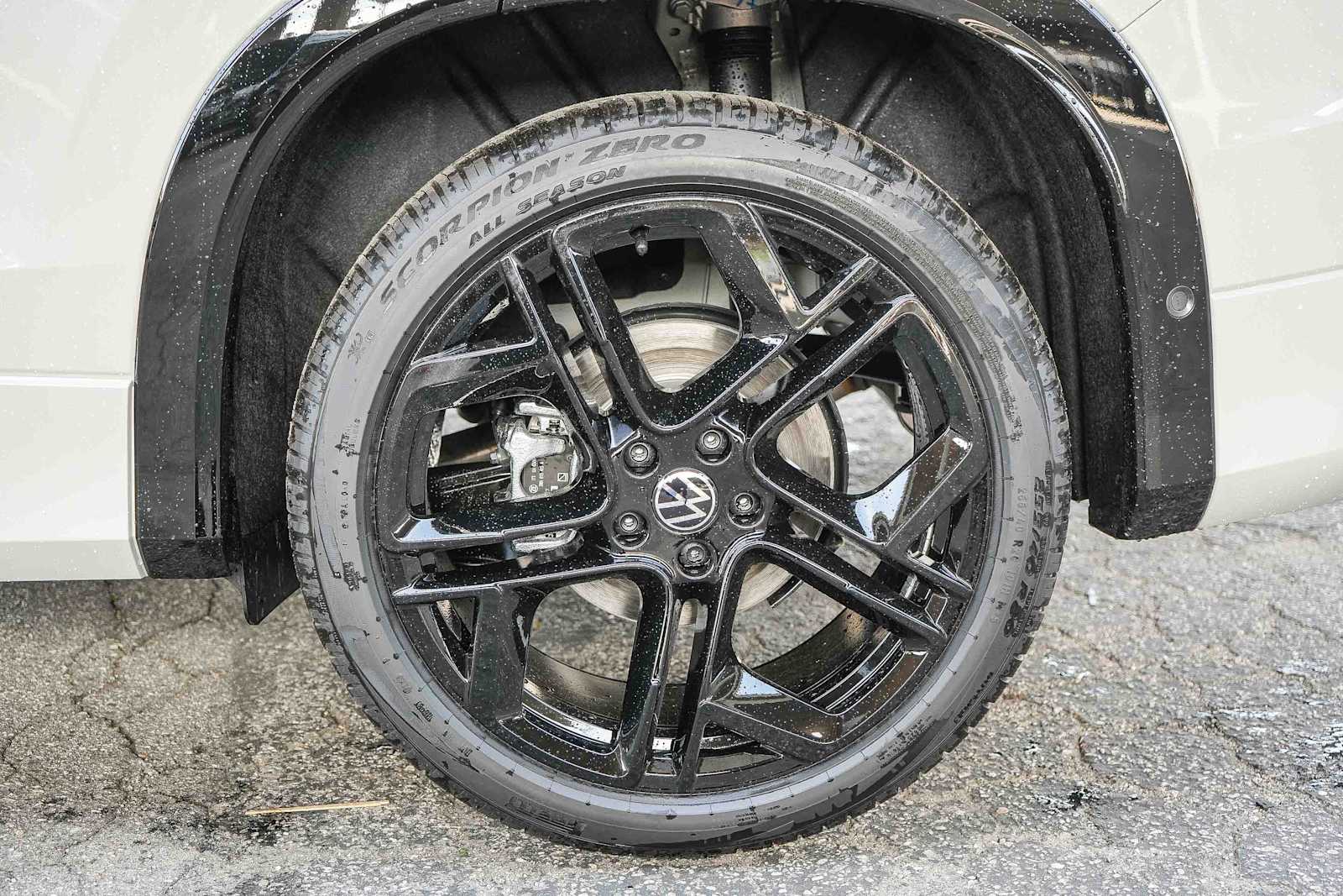 Thumbnail: 2026 Volkswagen Tiguan - 10