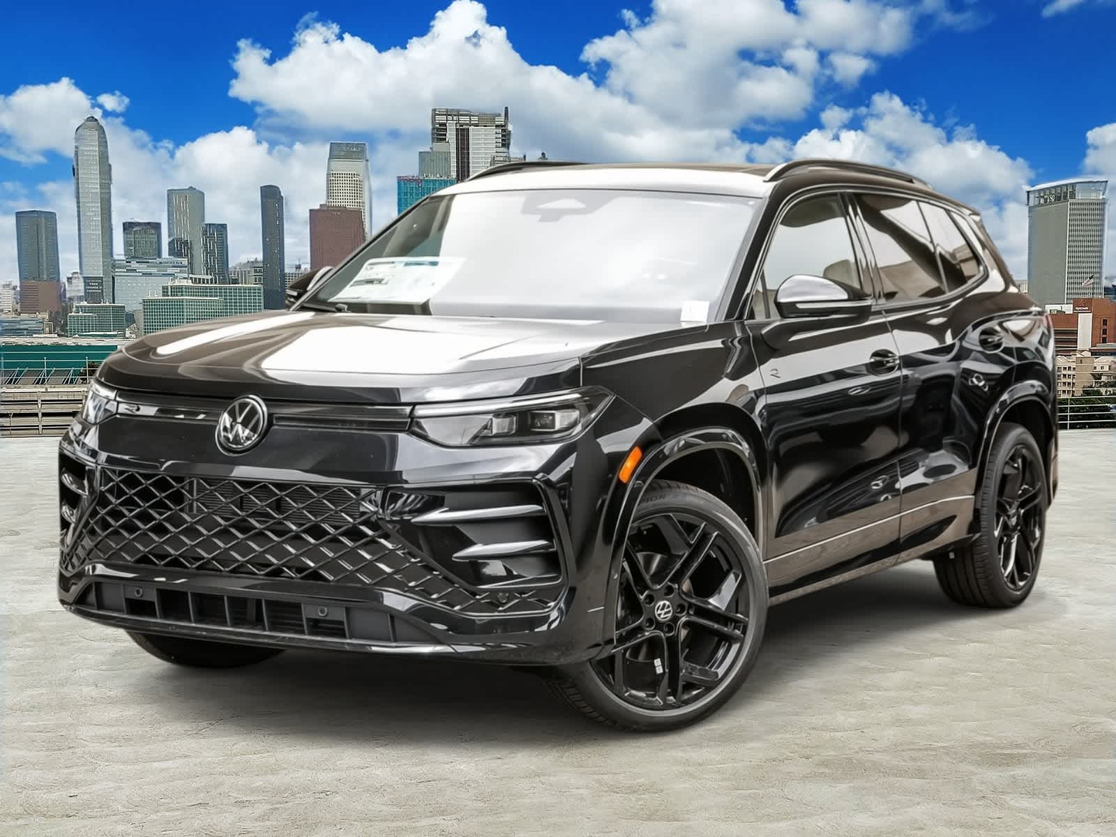 Thumbnail: 2026 Volkswagen Tiguan - 1