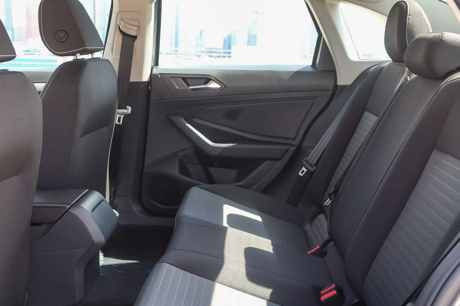 Thumbnail: 2025 Volkswagen Jetta - 19