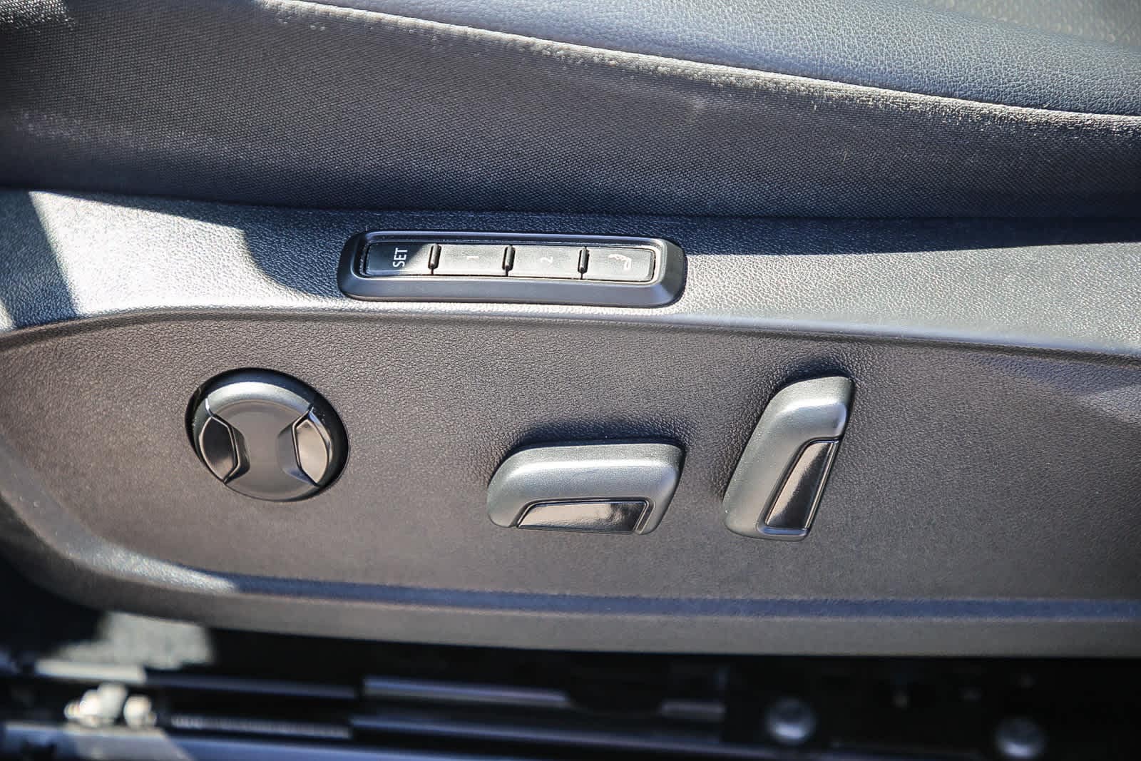 Thumbnail: 2021 Volkswagen ID.4 - 19