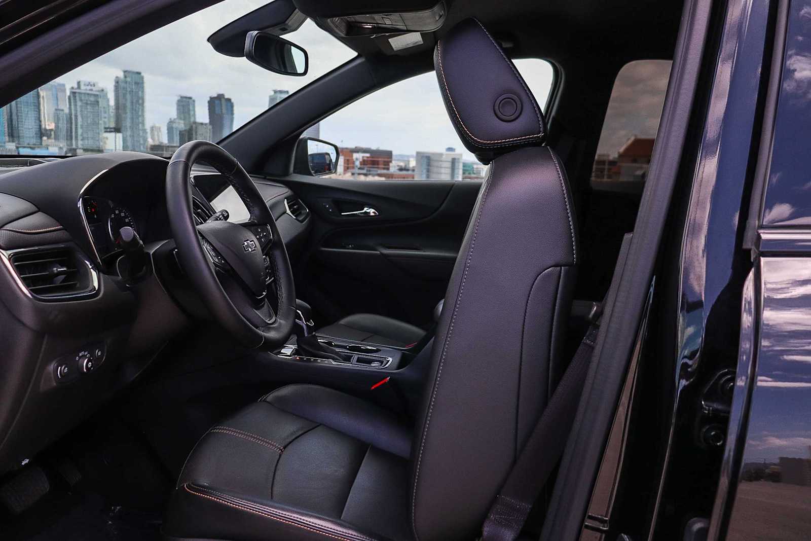 Thumbnail: 2024 Chevrolet Equinox - 16