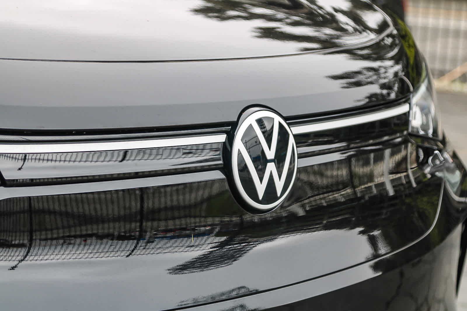 2025 Volkswagen ID.4 Pro 5