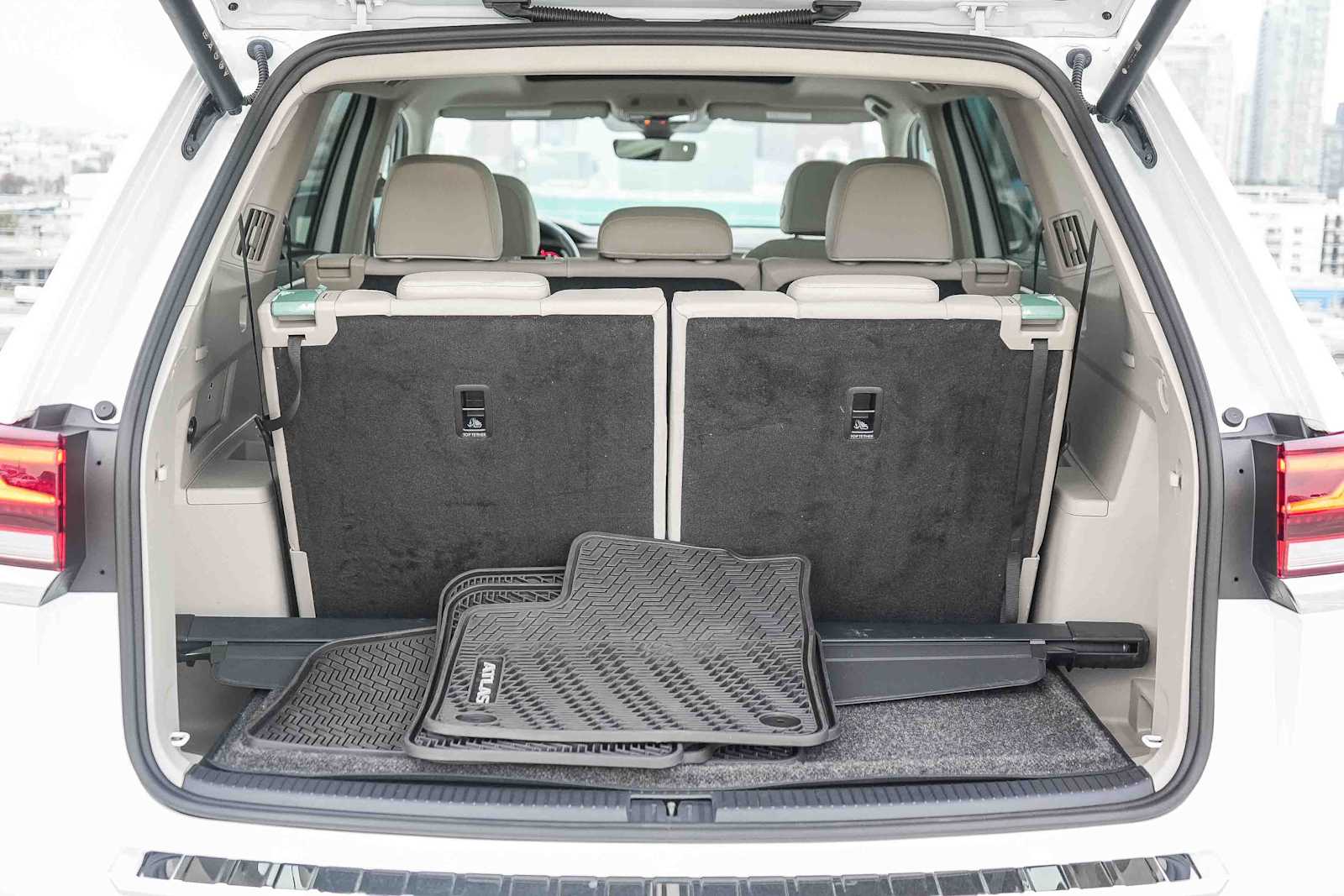 Thumbnail: 2025 Volkswagen Atlas - 12