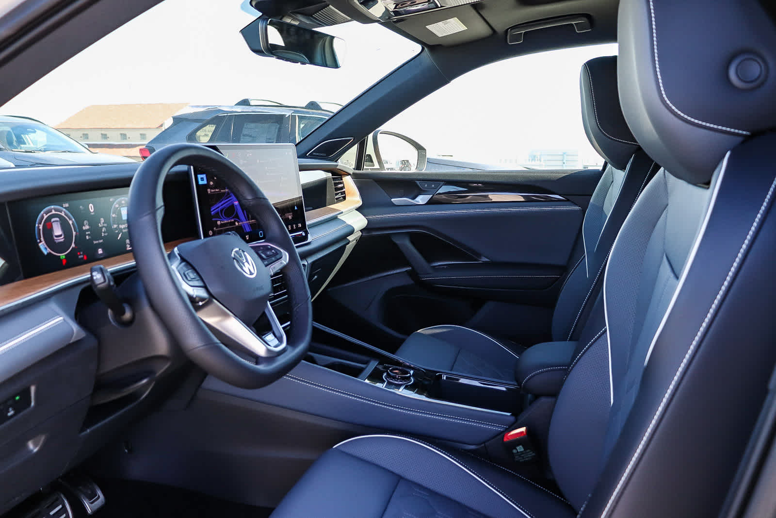 Thumbnail: 2026 Volkswagen Tiguan - 18