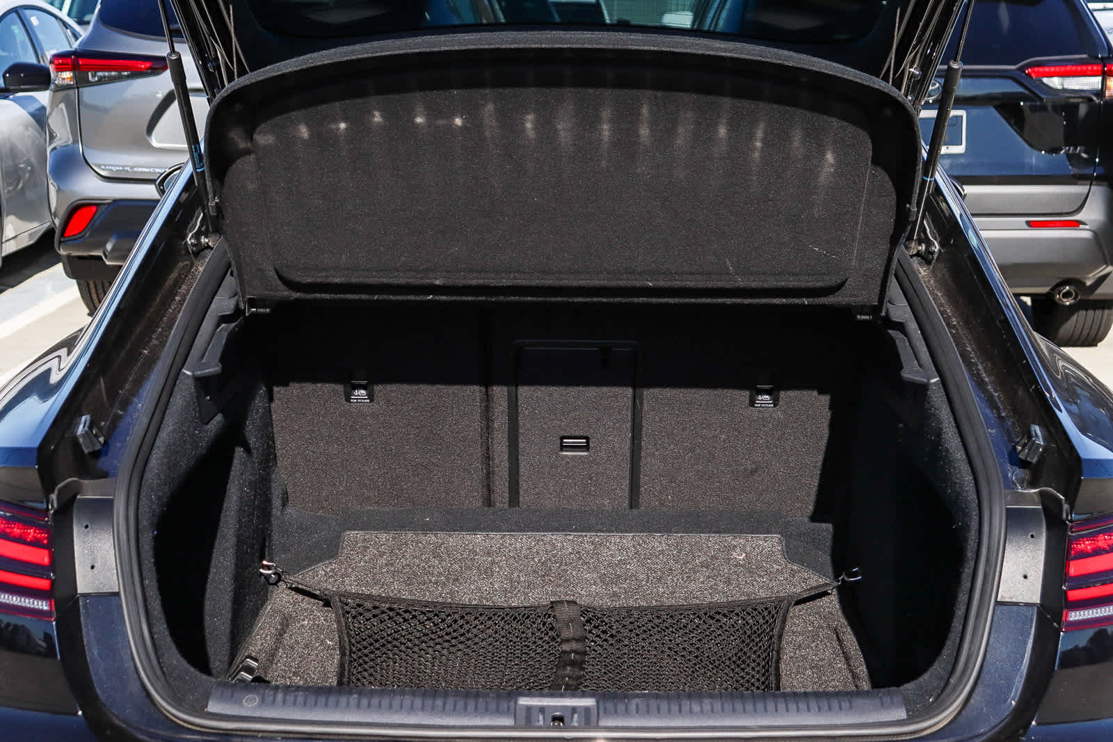 Thumbnail: 2019 Volkswagen Arteon - 27