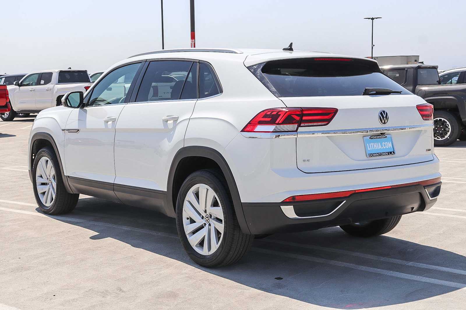 Thumbnail: 2022 Volkswagen Atlas - 5