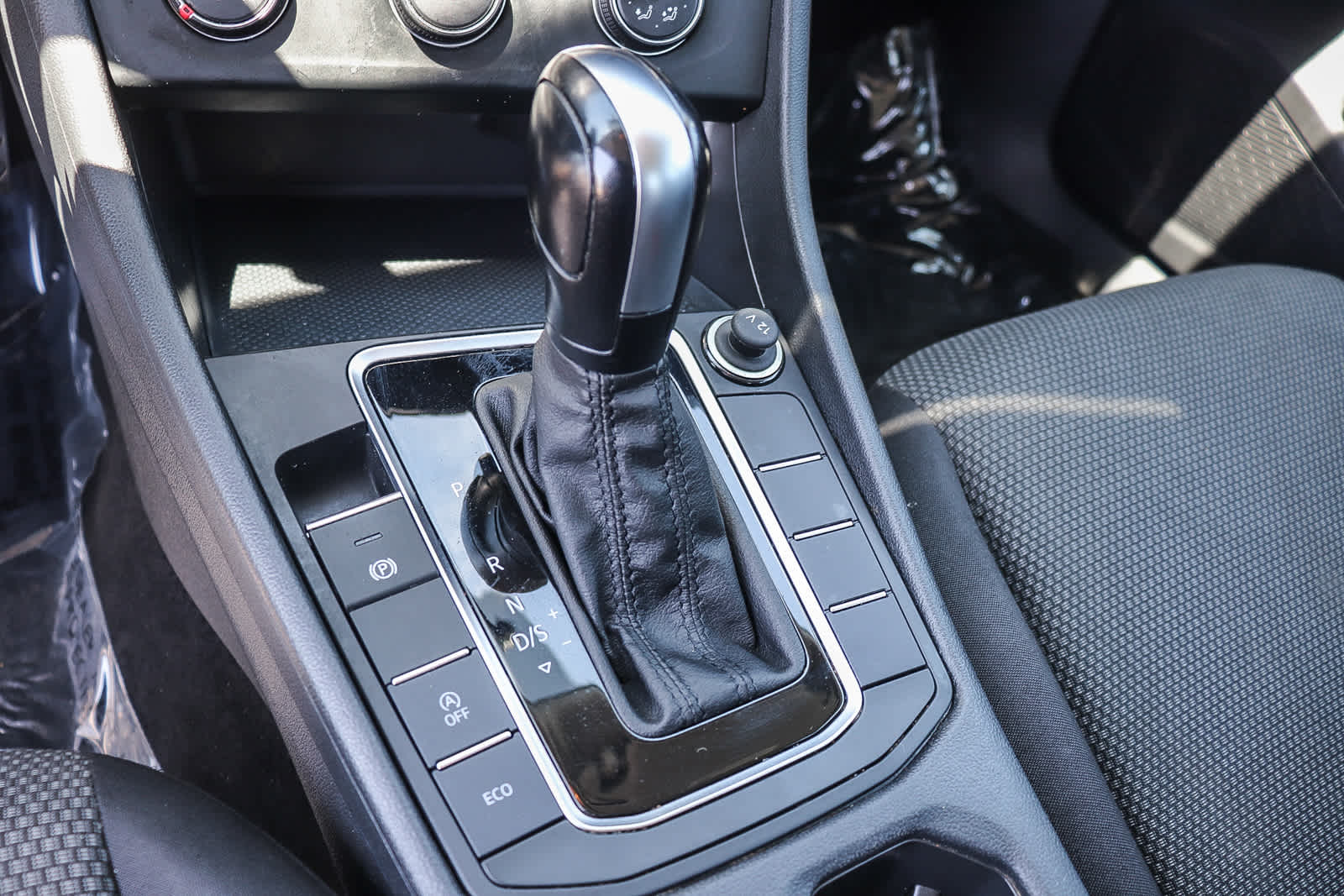 Thumbnail: 2019 Volkswagen Jetta - 20