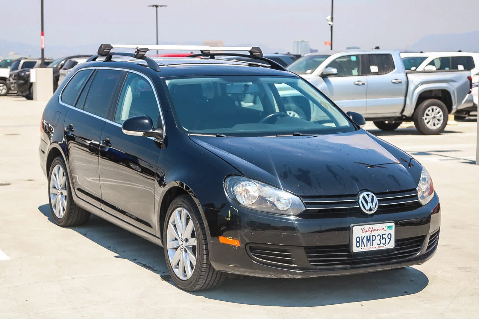 Thumbnail: 2012 Volkswagen Jetta - 3