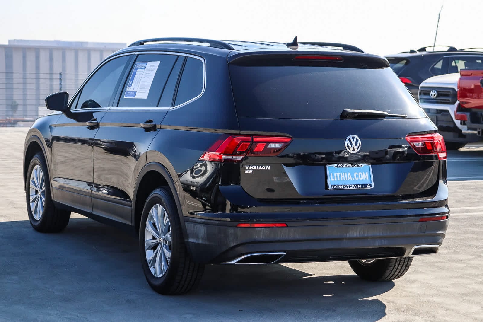 Thumbnail: 2019 Volkswagen Tiguan - 6