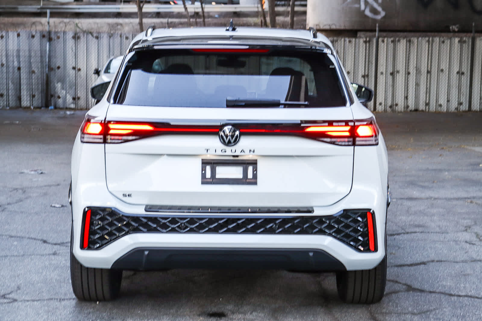 Thumbnail: 2026 Volkswagen Tiguan - 5