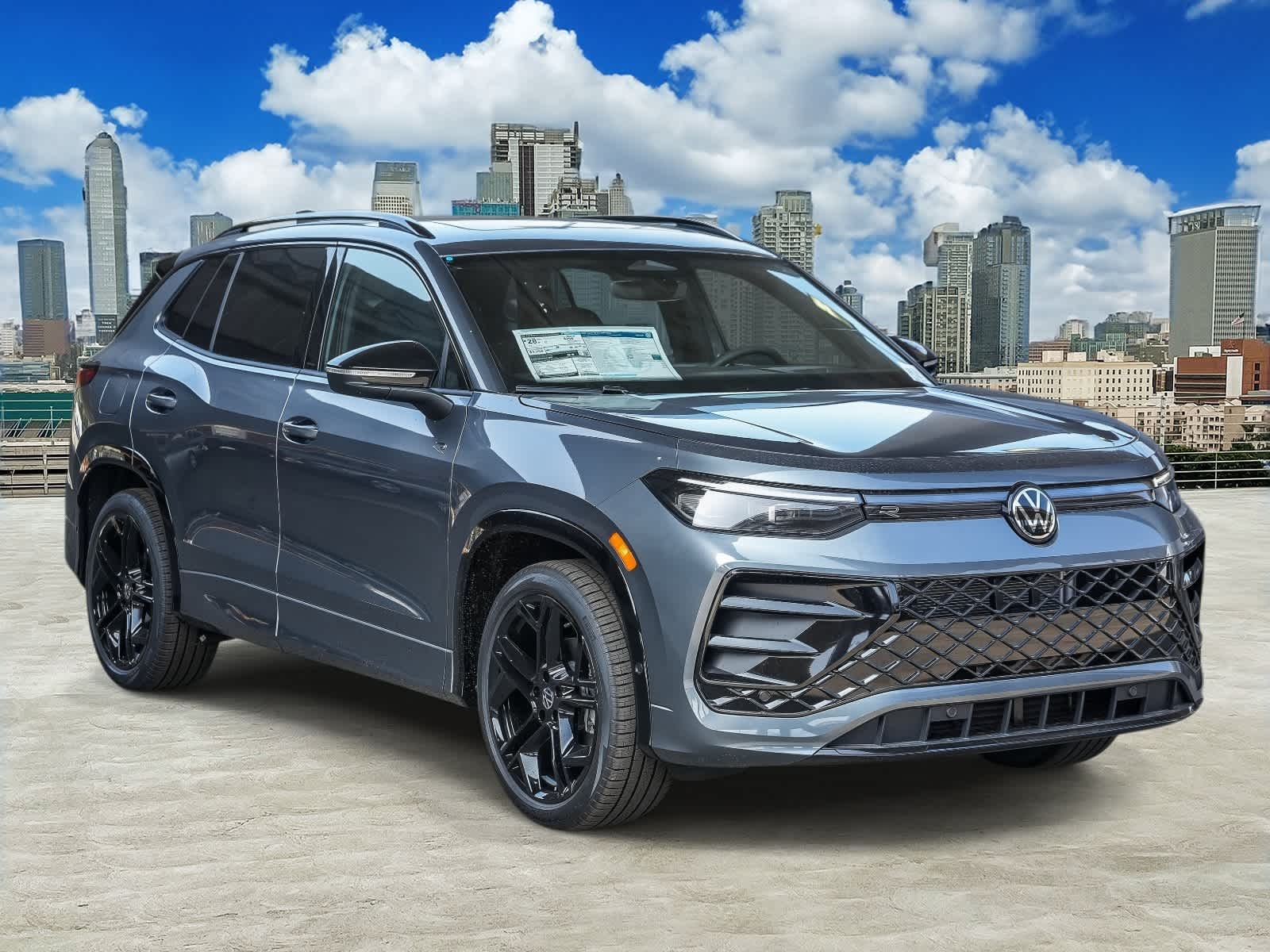 Thumbnail: 2026 Volkswagen Tiguan - 3