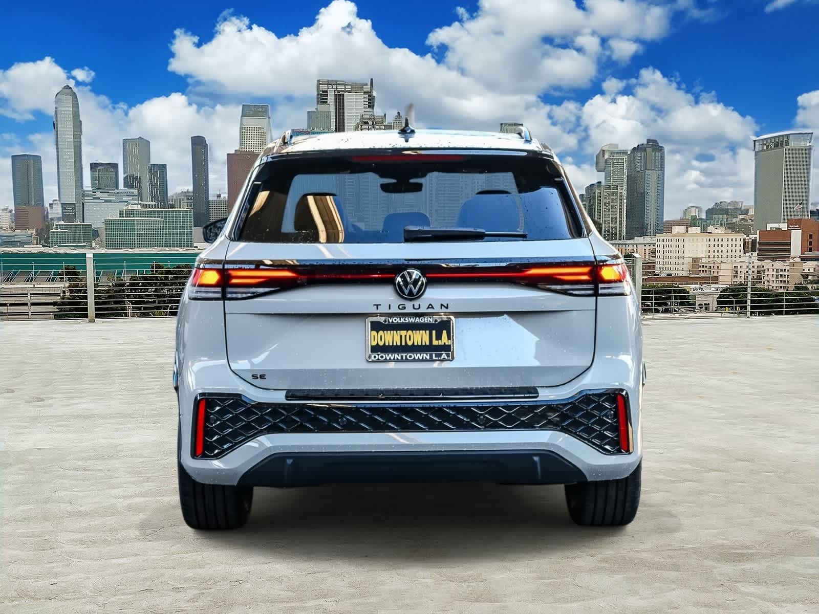 Thumbnail: 2026 Volkswagen Tiguan - 7