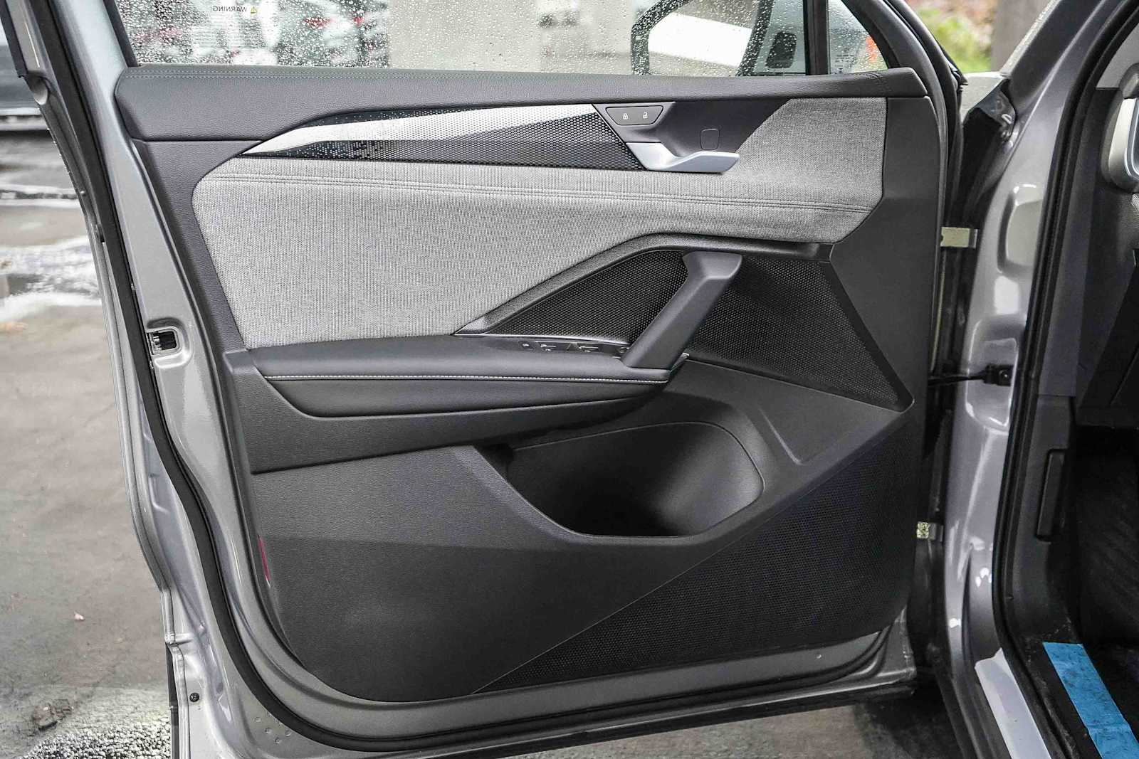 Thumbnail: 2026 Volkswagen Tiguan - 22