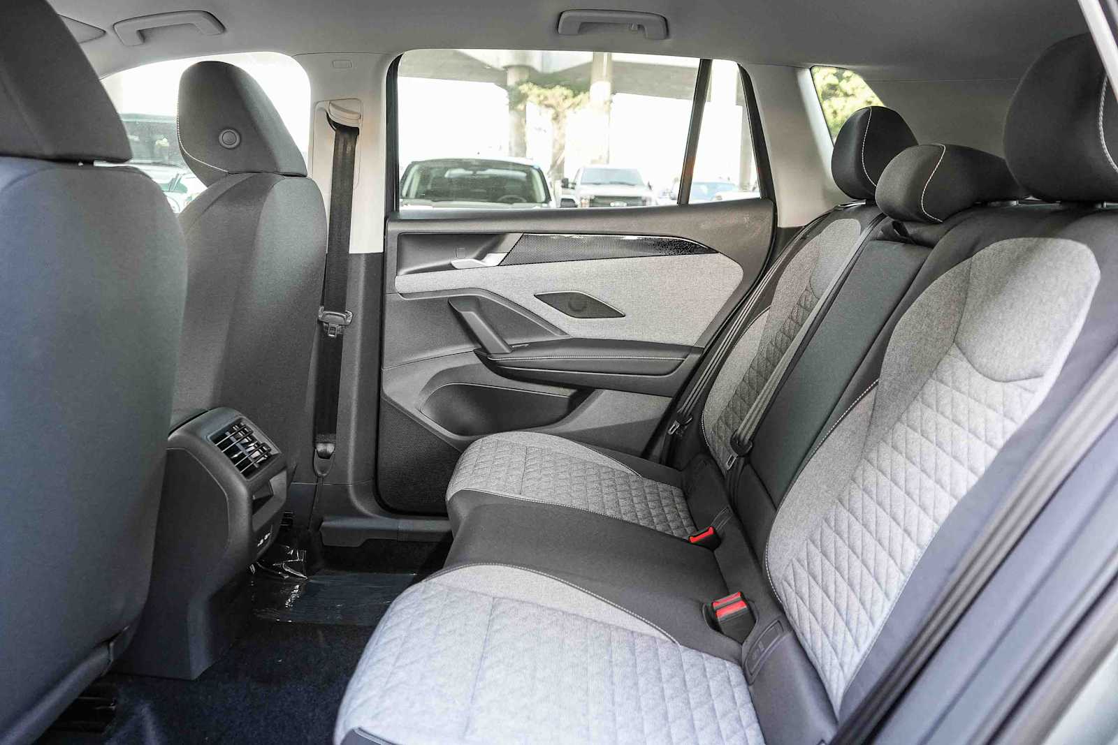 Thumbnail: 2026 Volkswagen Tiguan - 19