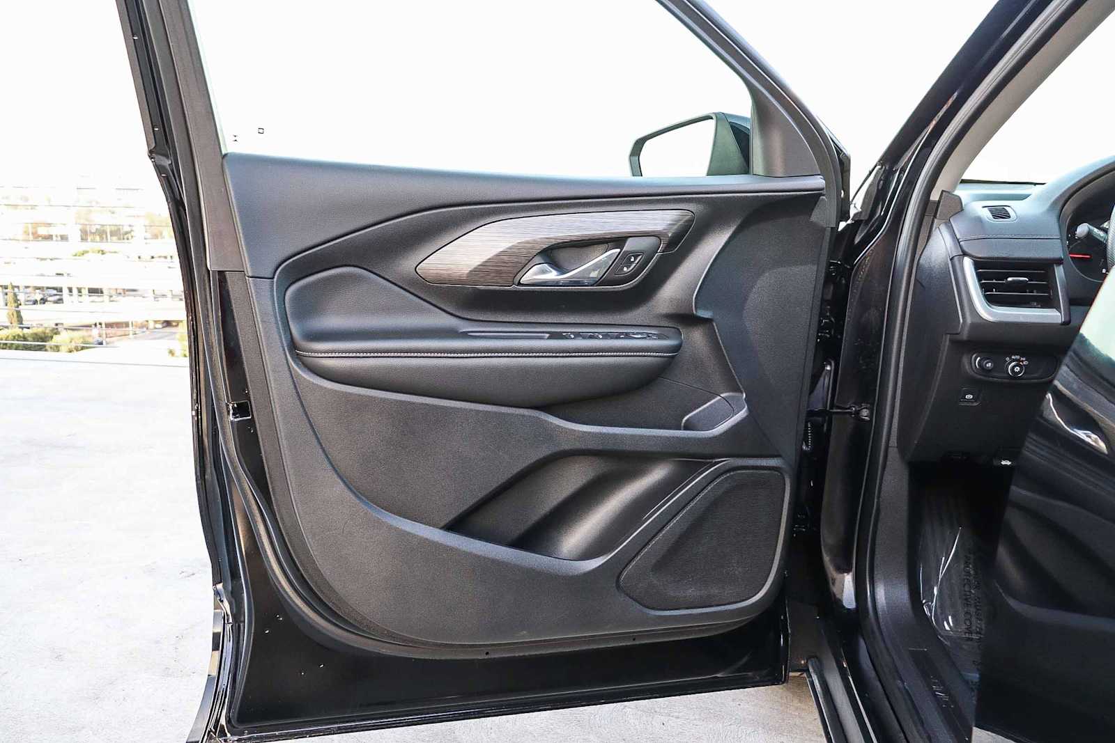 Thumbnail: 2024 GMC Terrain - 22