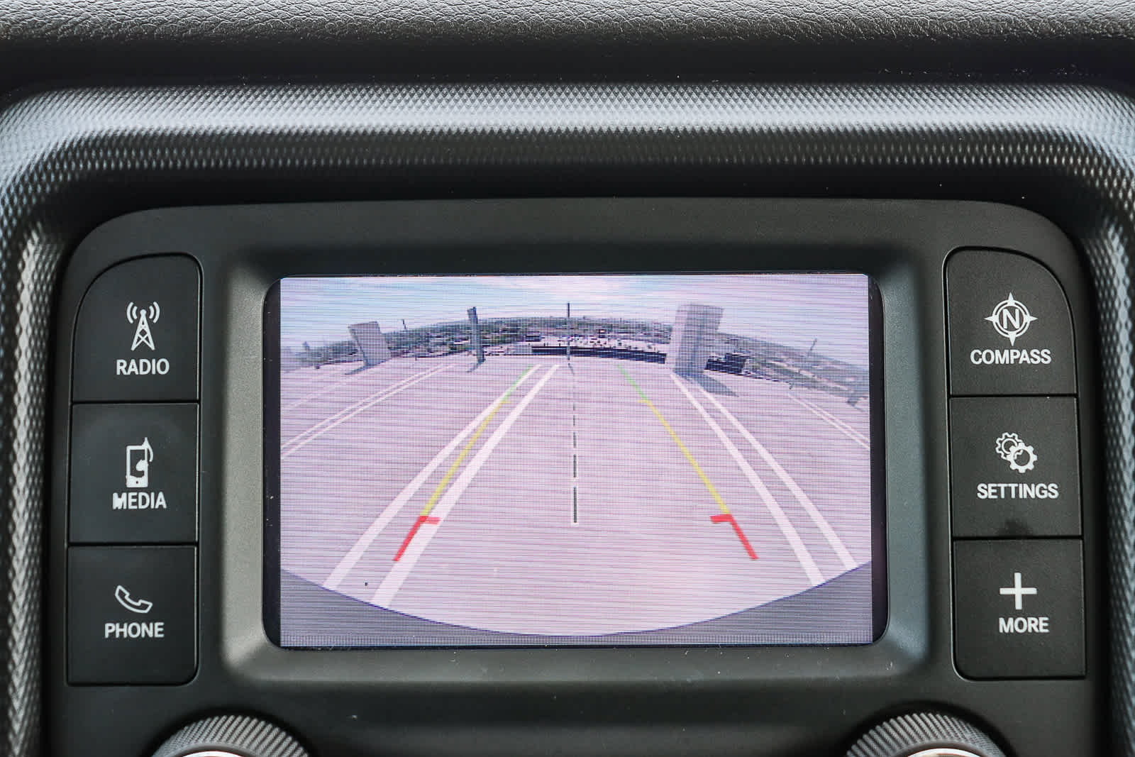 Thumbnail: 2018 Jeep Wrangler - 28