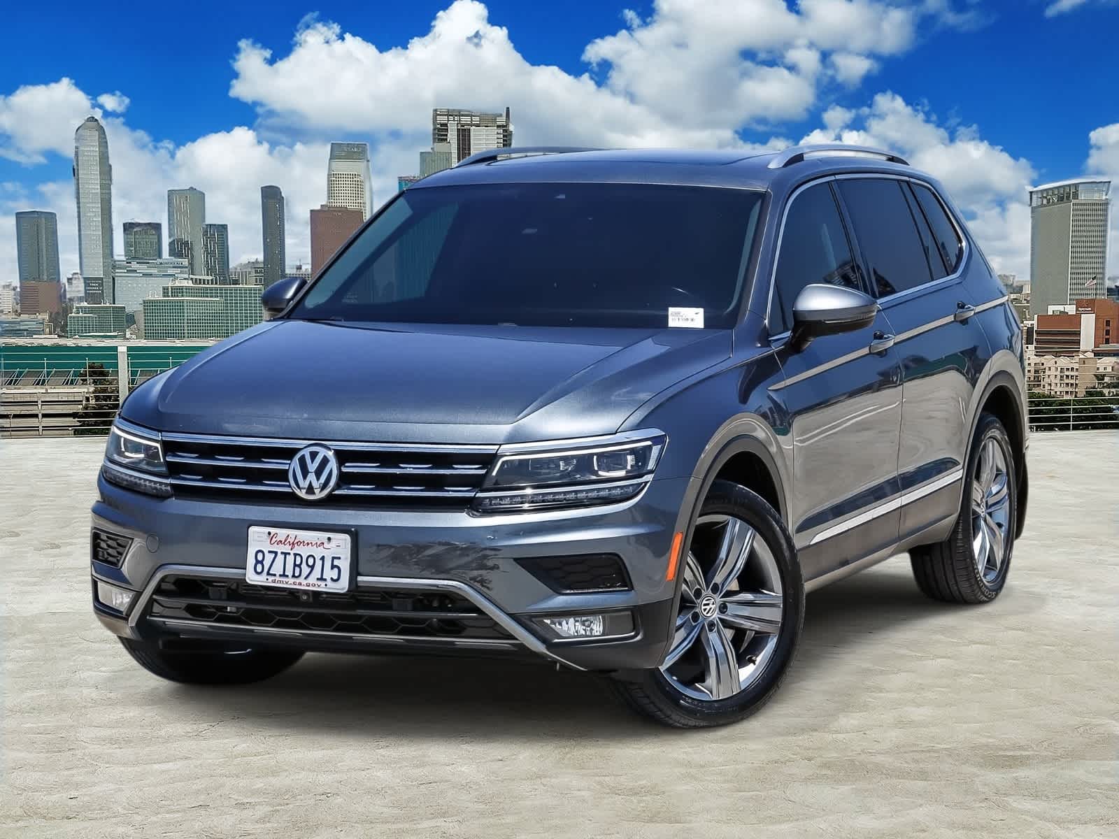 2018 Volkswagen Tiguan 2.0T SEL Premium's photo