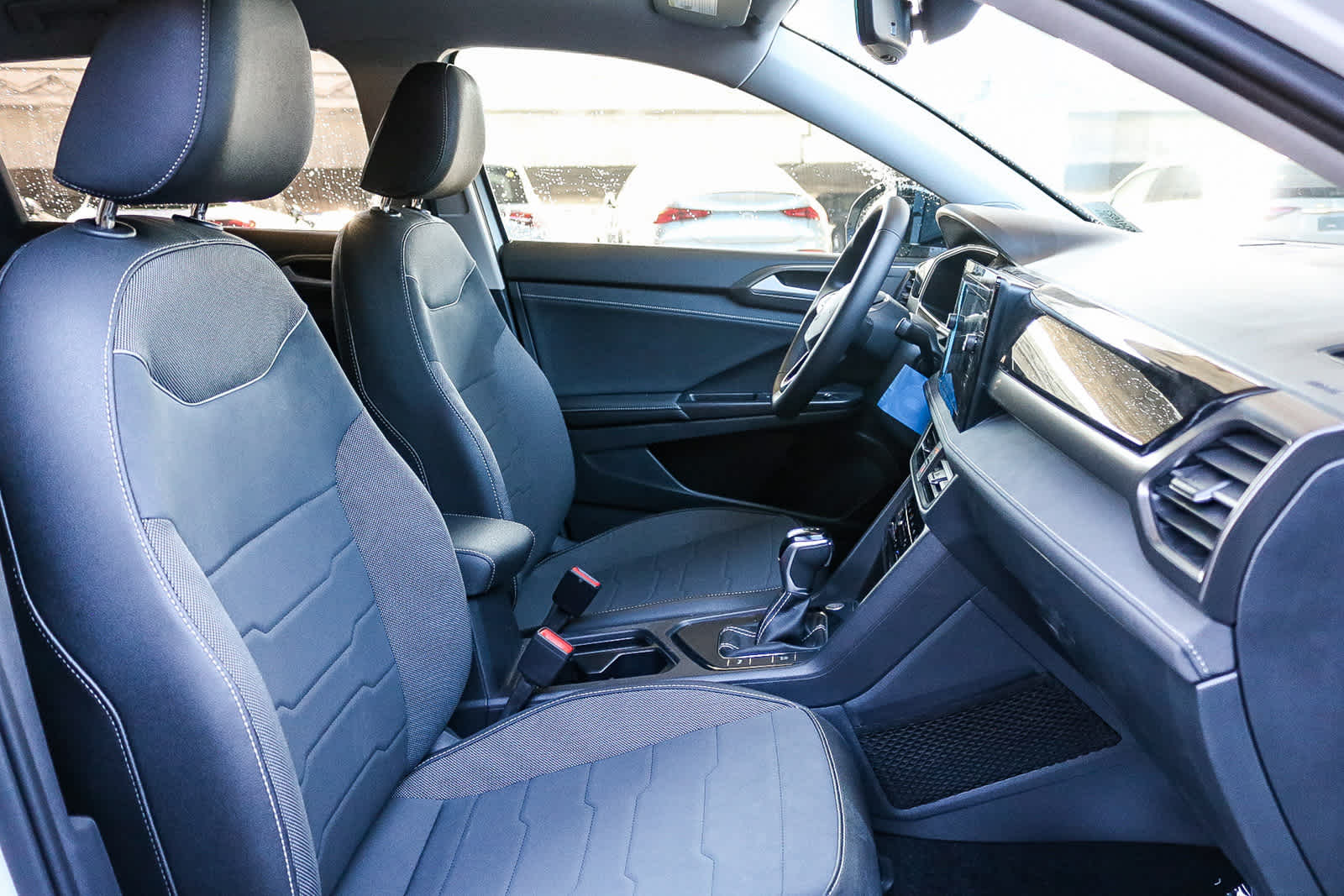 Thumbnail: 2025 Volkswagen Taos - 18