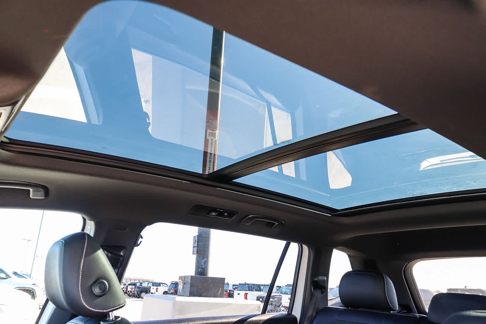 Thumbnail: 2022 Volkswagen Tiguan - 26