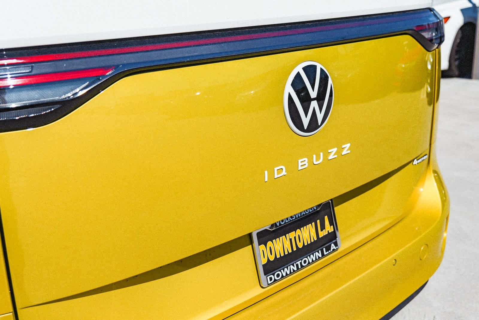 Thumbnail: 2025 Volkswagen ID.Buzz - 8