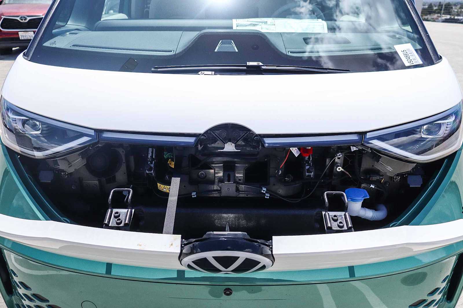Thumbnail: 2025 Volkswagen ID.Buzz - 13