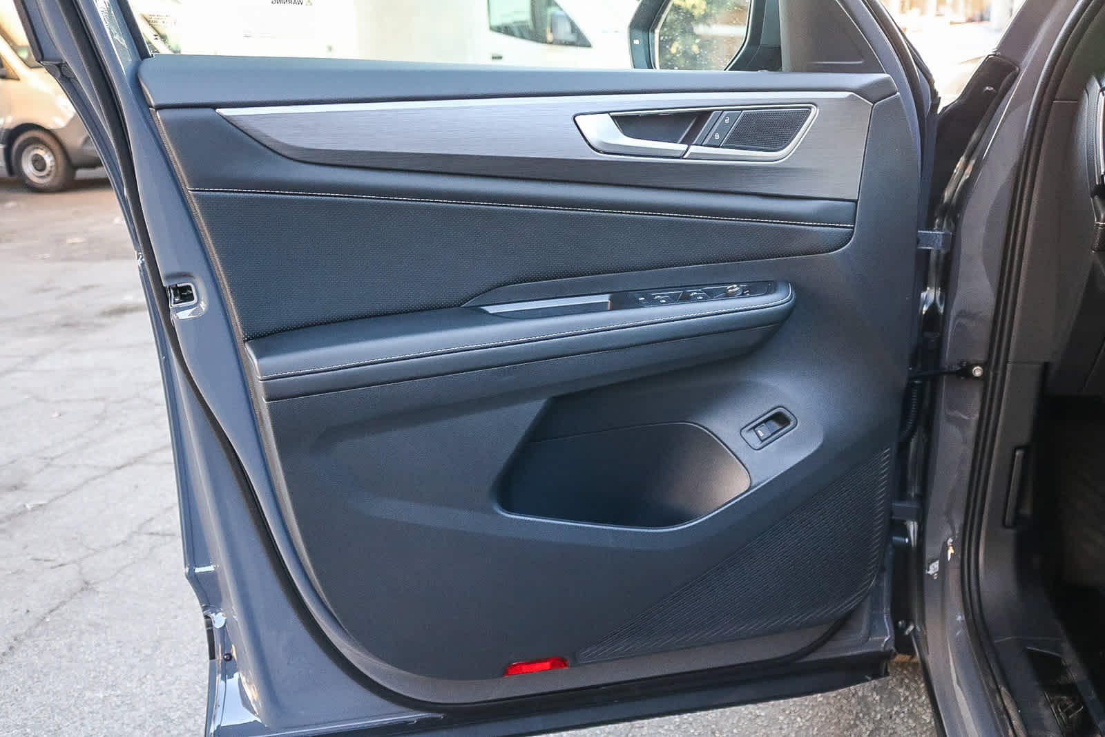 Thumbnail: 2026 Volkswagen Atlas - 23