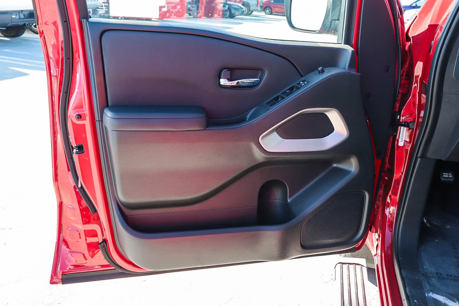 Thumbnail: 2023 Nissan Frontier - 20