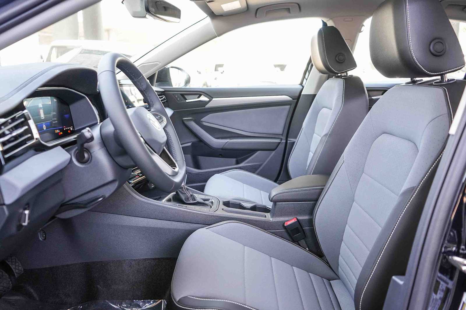 Thumbnail: 2026 Volkswagen Jetta - 19