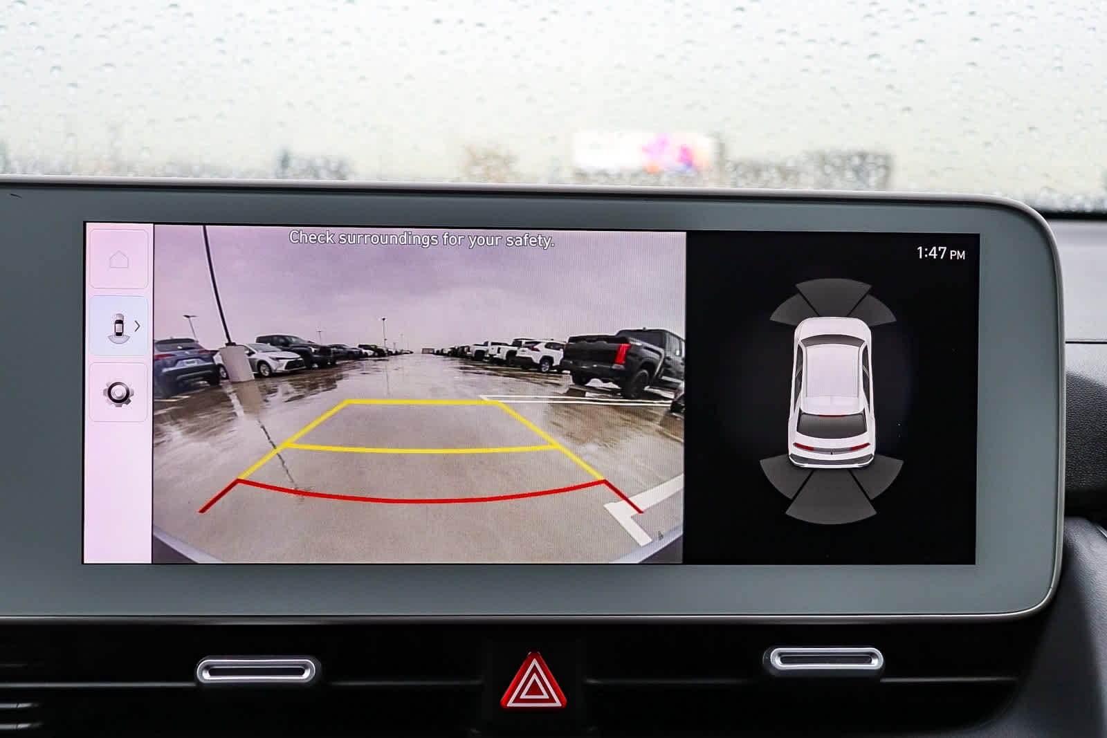 Thumbnail: 2022 Hyundai Ioniq 5 - 24