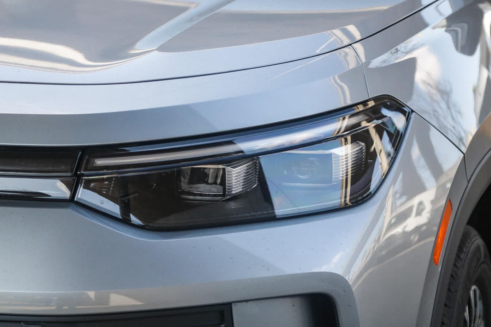 Thumbnail: 2025 Volkswagen Tiguan - 4