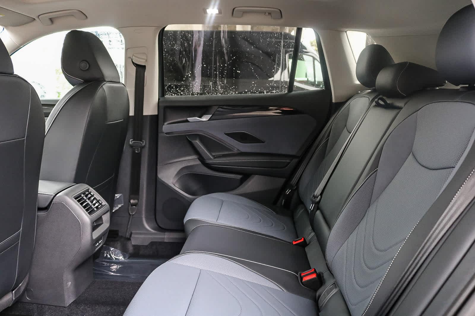 Thumbnail: 2026 Volkswagen Tiguan - 20