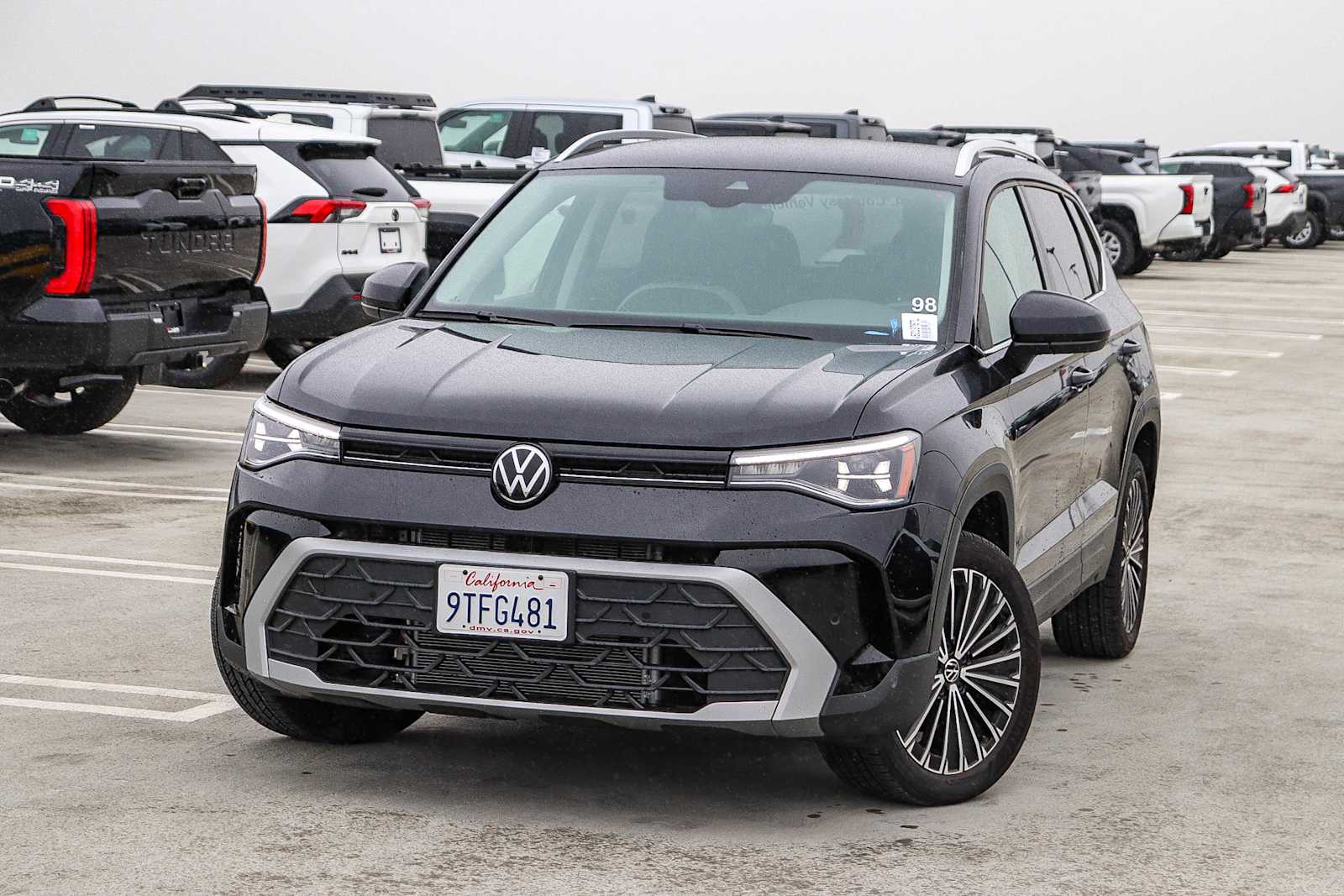 Thumbnail: 2025 Volkswagen Taos - 1