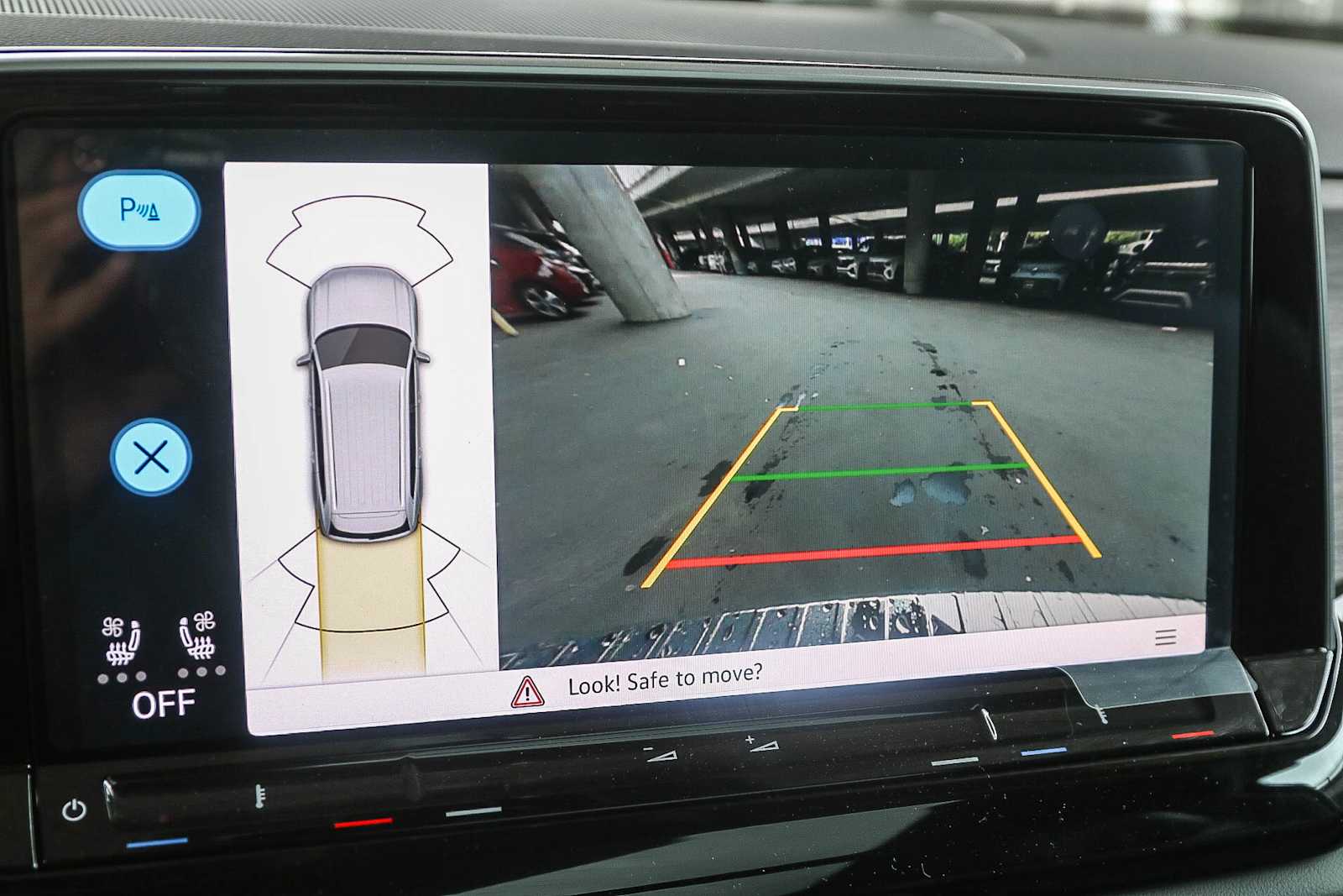 Thumbnail: 2025 Volkswagen Atlas - 26