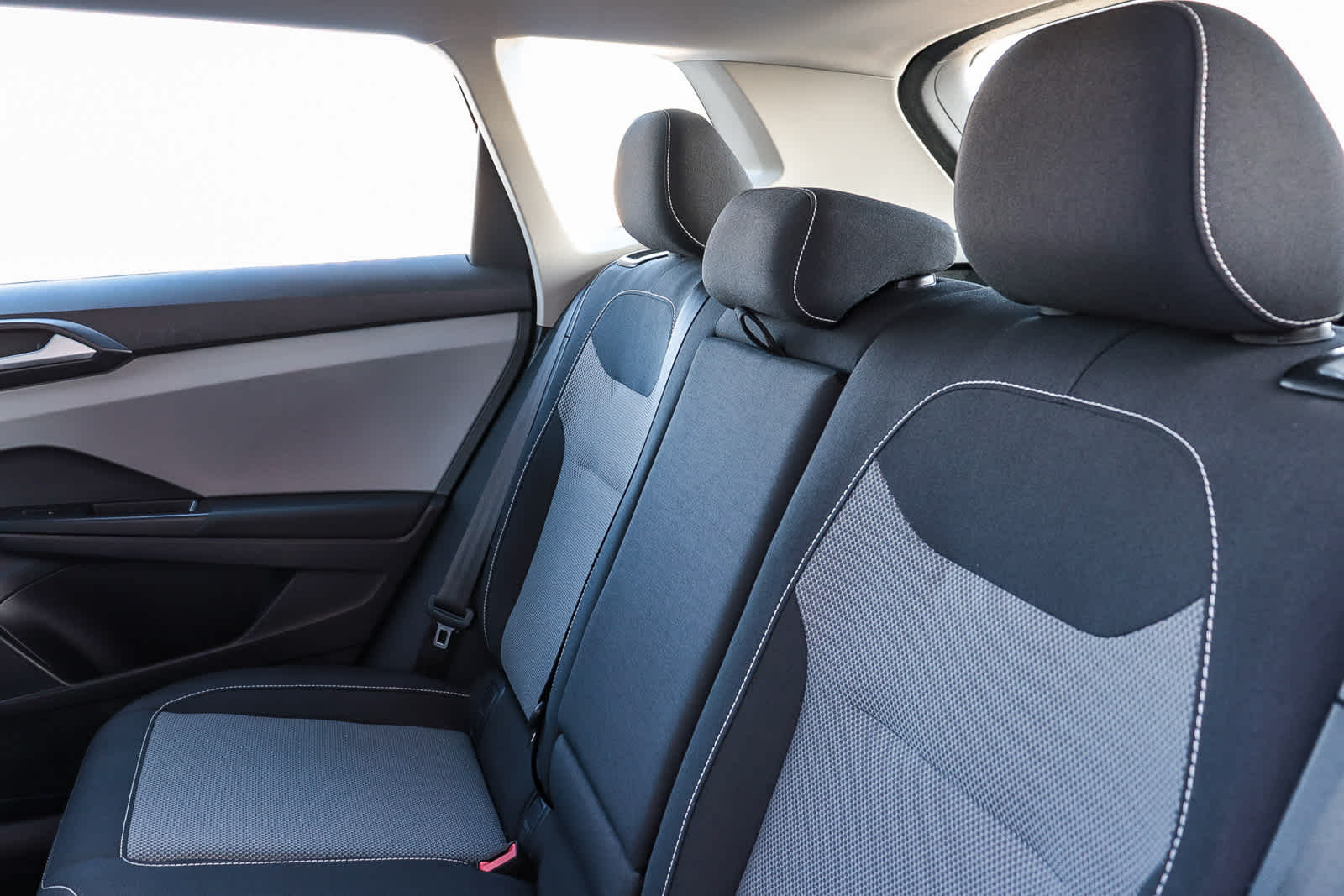 Thumbnail: 2022 Volkswagen Taos - 19