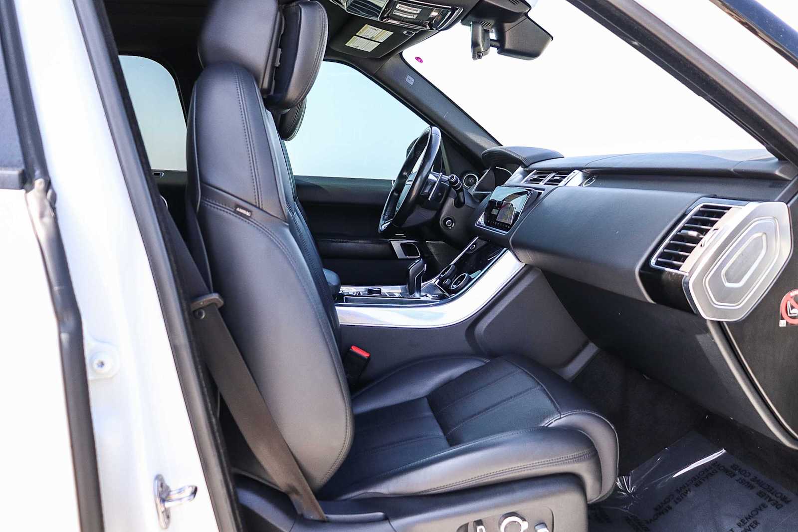 Thumbnail: 2018 Land Rover Range Rover Sport - 17