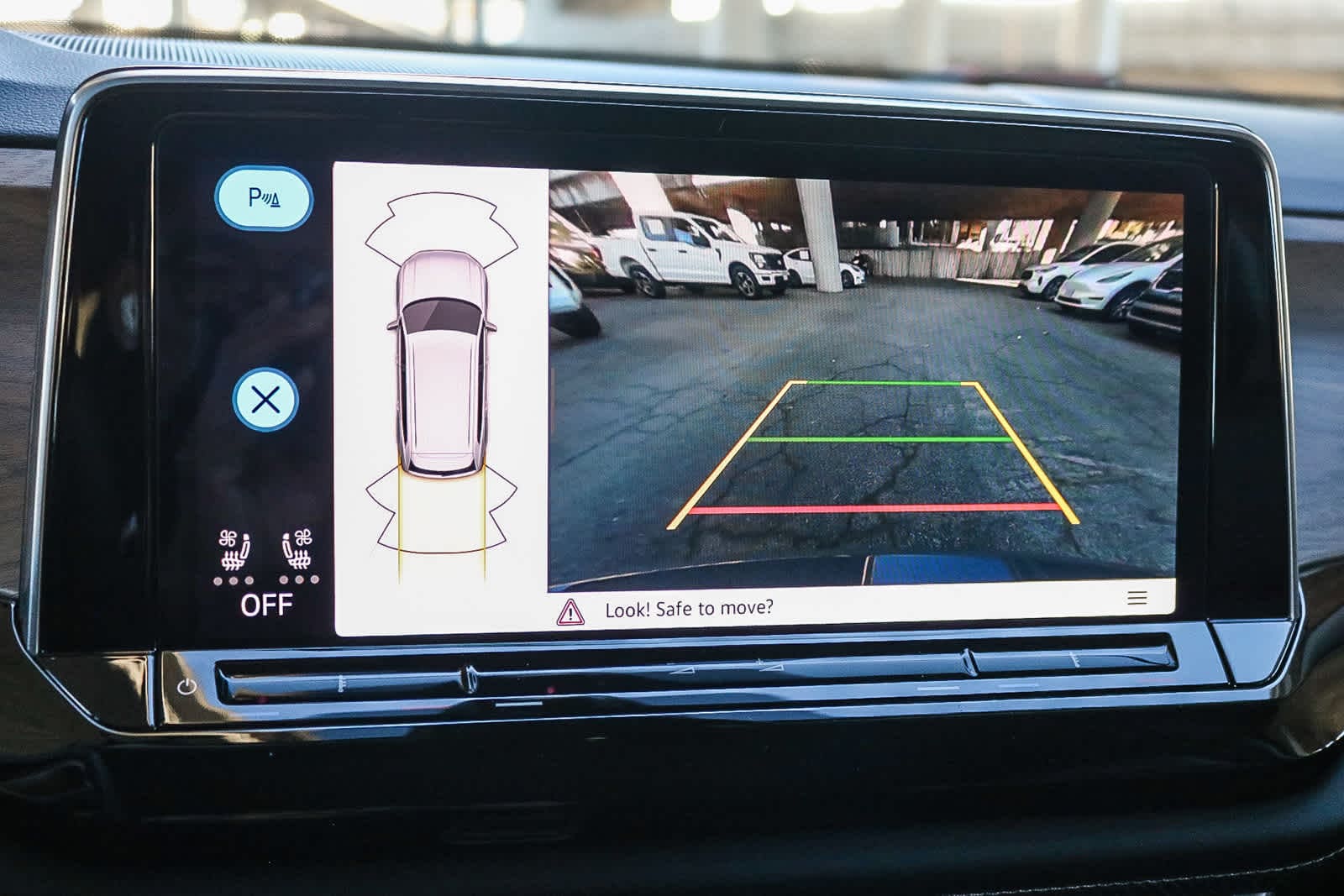 Thumbnail: 2026 Volkswagen Atlas - 25