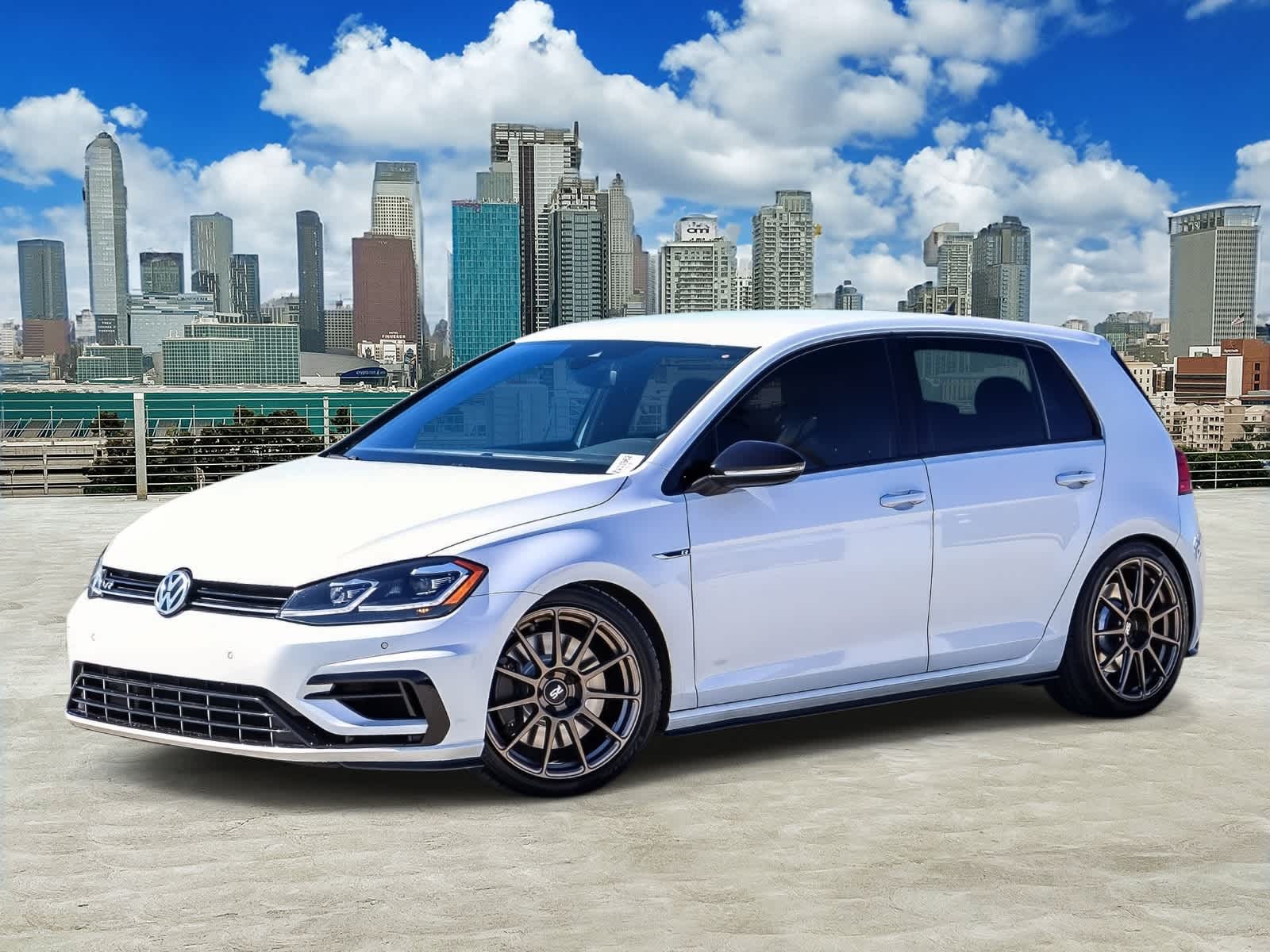 2019 Volkswagen Golf R